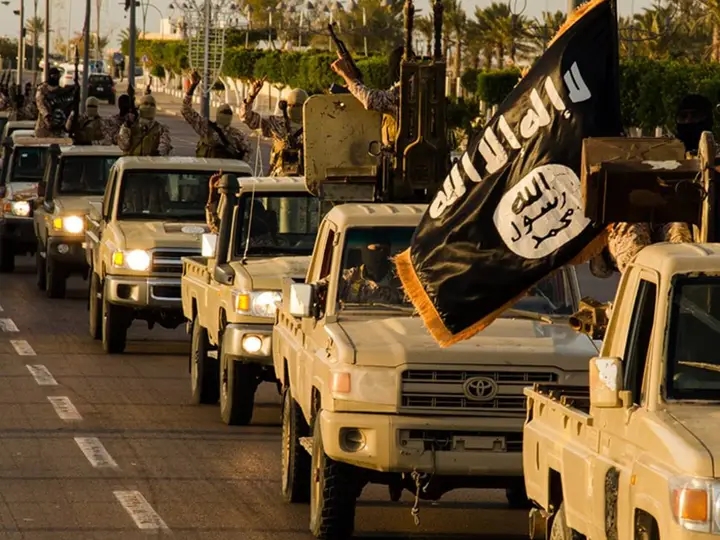 U.S. Plan to Turn ISIS Terrorists Against Iran Russia’s Top Spy Chief Issues Alarming Warning
