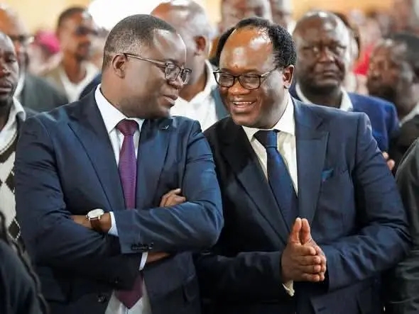 ZAMBIANS IT’S YOUR CHOICE BETWEEN THE SAME PF THAT DESTROYED THIS COUNTRY AND THE ECONOMY AND CONTINUITY OF SOBBER LEADERSHIP UNDER HH THAT IS BEING ADMIRED WORLDWIDE