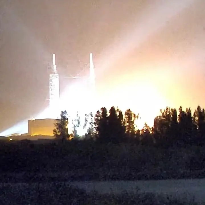 Blue Origin’s New Glenn Rocket Explodes During Test In Florida