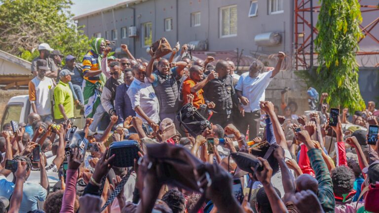 Makebi Zulu brought Lusaka Civic Center to a standstill