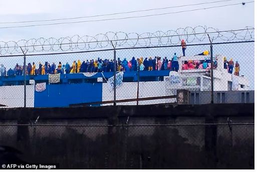 Inmates stage protest after taking control of Venezuelan jail 