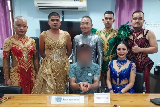 Police officers cross-dress as s33£xy dancers to arrest drug dealer