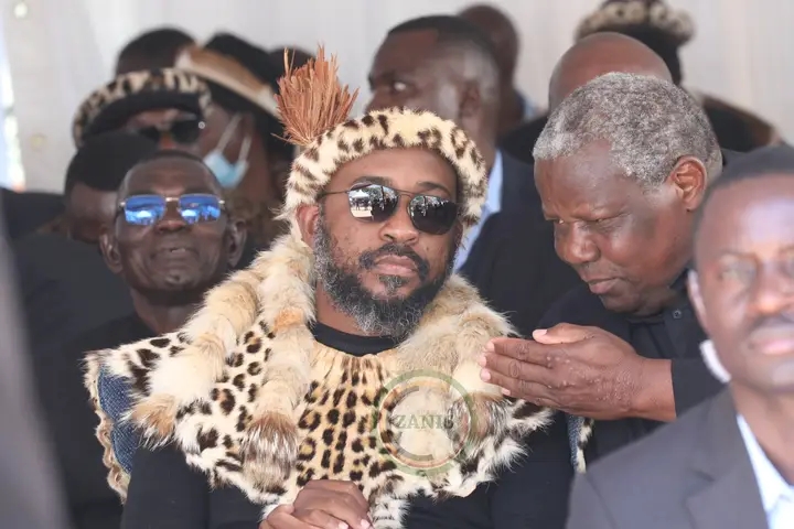 At the right time, I will perform the coronation o