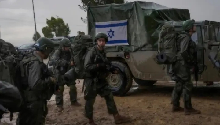 Israel reportedly considering limited troop pullback in southern Lebanon
