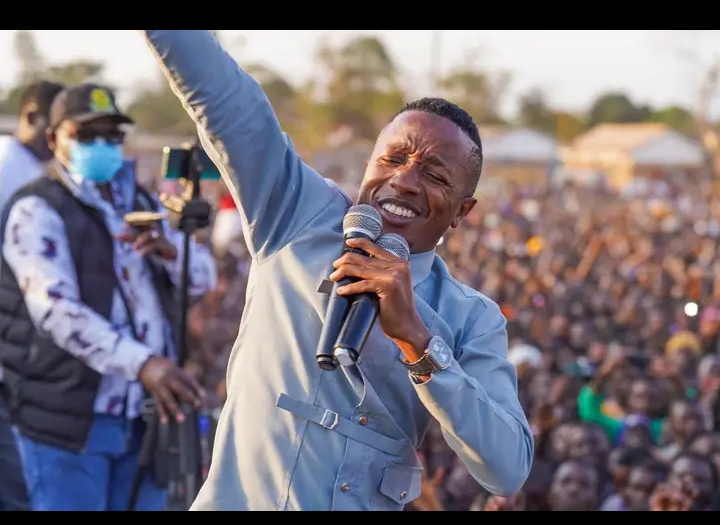 ‘BMW’ NOW MEANS ‘BRIAN MUST WIN’ AS TOONSE SUPPORTERS ADOPT NEW CAMPAIGN SLOGAN