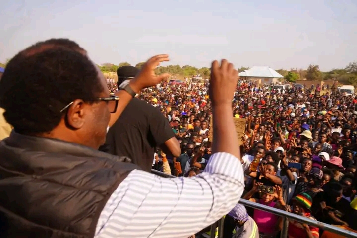 There is one leader who has given himself 800 mining licences for selfish reasons and he has refused to publish the aerial exploration report conducted by a private company.&nbsp; I have bad news for this greedy gentleman, after August 13, we will cancel and redistribute these mining licences to Zambians – Mundubile in Mufumbwe