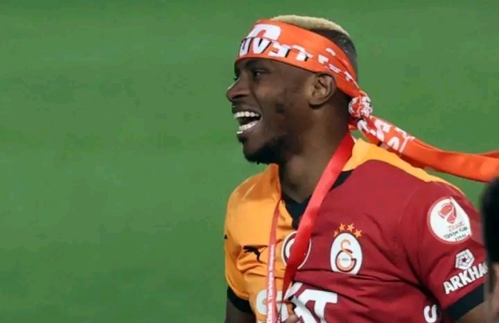 Galatasaray Rejects Manchester United’s €100 Million Bid for Osimhen