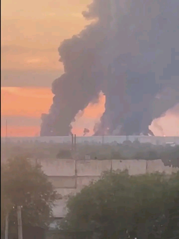 Ukraine Reports Long-Range Strikes on Russian Refinery and Military Targets