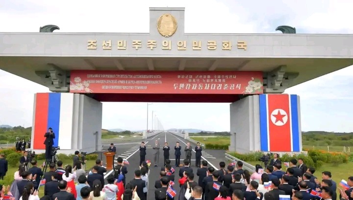 Russia and North Korea Open New Road Bridge Linking the Two Countries