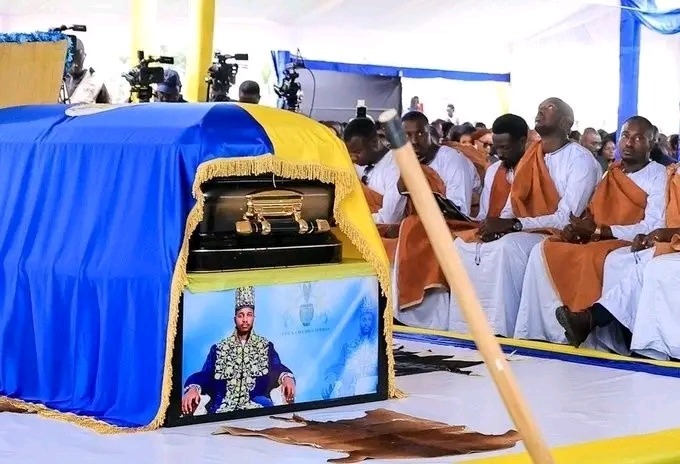 TOORO’S NEW KING EDWARD KIJANANGOMA CALLS FOR PEACE, PUTS KINGDOM IN GOD’S HANDS