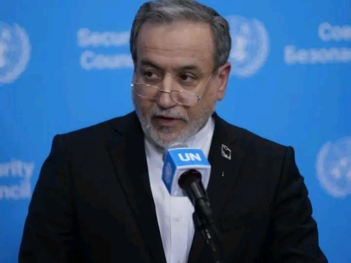 Iran&nbsp; 7-Day Plan to Reopen Strait of Hormuz, Puts Decision on Washington