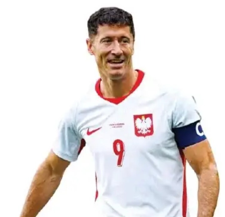 Robert Lewandowski Shatters Cristiano Ronaldo Record with Historic Nations League Hat-Trick