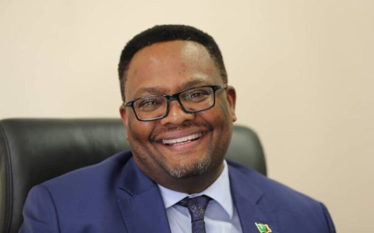 Hichilema’s Communication Crisis, Forces him to hire Kenyan Firm to bolster Government Failing Communication- Amb. Emmanuel Mwamba
